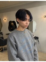 ピカイチテンジン エムスラッシュ(pikAicHi Tenjin×M.SLASH)&nbsp;センターパートハンサムショート