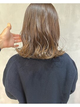 キチ(kichi.) [kichi.] ロブ×くすみベージュ