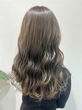 シェーヌ(CHAINE) アッシュベージュ