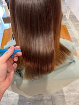 クレヨン ケース(Crayon case)&nbsp;広がりを抑える酸性ストレートブラウンサラツヤ髪20代30代40代