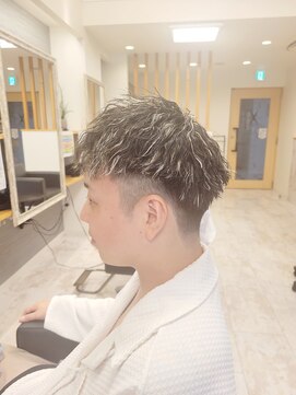 マジック(magic) 清潔感重視×ホワイトメッシュ×ツイストスパイラル