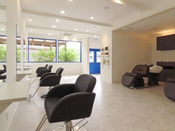Beauty Salon Rira 【ビューティサロンリラ】