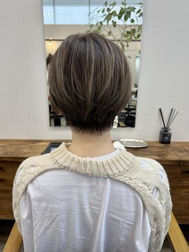 ソーホーニューヨーク ギンザ(SOHO NEW YORK GINZA) ショートカット髪質改善白髪ぼかしハイライト白髪染めリタッチ