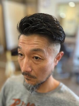 ヘアープール ロカヒ スキンフェード