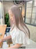 ミルクティーベージュ