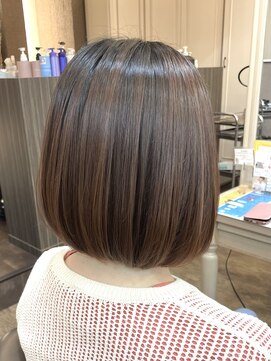 アルターリール(aL ter Rire) カール/セミディ/シアーカラー/姫カット/鎌取/中村郁未