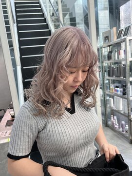 シェリ ヘアデザイン(CHERIE hair design) white beige
