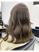 キラ 原宿(KILLA) 前髪カット_アンブレラカラー__韓国マッシュ_ウェーブパーマ