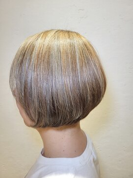 松本平太郎美容室 吉祥寺パートファイブ(PART5) アシンメトリーディスコネボブ/30代40代50代60代