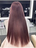 ピンクベージュ[ネビージュ/黒髪/小顔/新宿] 