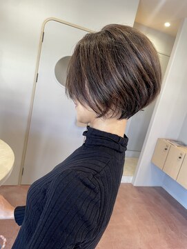 アーク(Arc) ハイライトカラー×ショートボブ