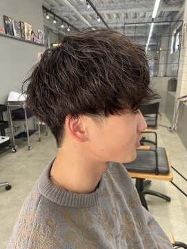 ウォーク(woke) メンズパーマ