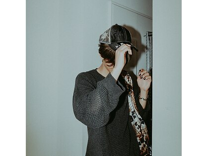ウタシロイロ(uta shiroiro)の写真