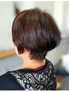 ニニィ(Ninny) ナチュラルラウンドショート30代、40代、50代