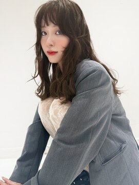 ホフ 大阪心斎橋店(F.O.F) ブリーチグレージュベージュショートボブショートレイヤー学割