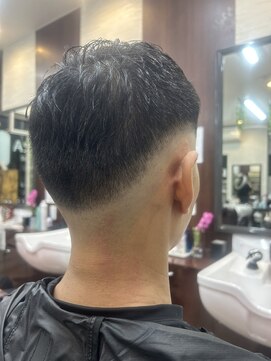 アサノカットブース スキンフェード