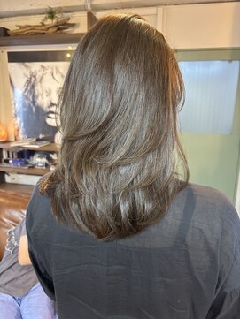 コレット ヘアー 大通(Colette hair) オトナ女性のレイヤーカット/オリーブカラー/オリーブベージュ