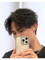 バース バイ ハピネス(BIRTH by happiness) フェザーパーマニュアンスパーマ曲がる縮毛矯正センターパート