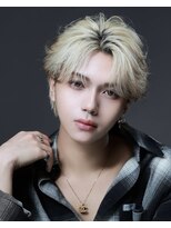 リップス 吉祥寺店 (LIPPS) サンウォン風ホワイトブロンドセンターパートエンドカラー