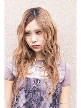 イングローブ ベイシア大原店(Ingrove) ハイトーンベージュ×ゆるウェーブロング