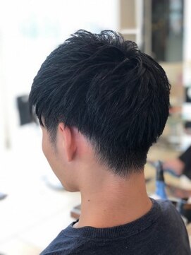 ミーティア バイ クアトロ(Meteor By QUATRO) 【QUATRO戸塚立場】メンズショート　安田和正