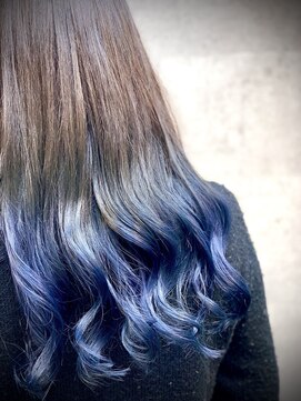 キャラ シャローネ 池袋(Chara Chalone) ダブルカラー/ネイビーブルー【池袋/池袋東口】