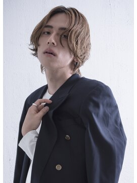 ラドンナアデッソ(LA.DONNA ADDESSO) さらっとキメるセンターパート