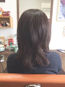 メイメーア(Ma Mere) レイヤーカット