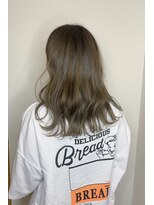 モルニ(MORNI)&nbsp;ハニーベージュ_マロンベージュ Aラインボブ かきあげ