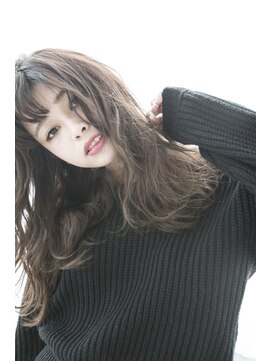 ミエル ヘア 新宿(miel hair) 〈mielhair新宿〉秋冬カラー　イルミナ　大人の抜け感セミディ