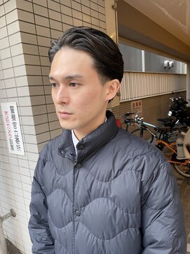 ウェルネス(Wellness) スキンフェードツイストスパイラルツーブロックマッシュ74