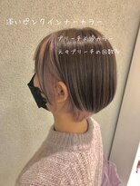 ヘアーアンドメイク アズール 浦和店(Hair&Make Azur) インナーカラー/淡いピンク