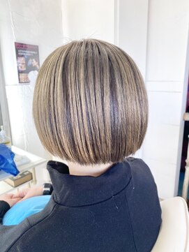 ウェリナ(Welina) ハイトーンボブ