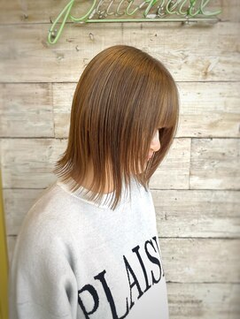 プアヒール(pua heal) 切りっぱなしボブ