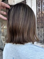 ニュイ(NUIT)&nbsp;ダブルカラーショートボブインナーカラーハイライトケアブリーチ