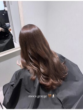 イコール バイ プロデュース 町田駅前店(equal by Produce) モカグレージュ