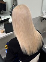 シエラ 南船場(CIERA.)&nbsp;ミディアムヘアハイライトウルフカット小顔レイヤーボブワンレン