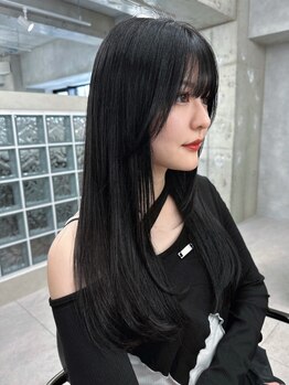 ロエム(Loem)の写真/艶感が自慢。毛先まで潤う◇[レイヤーカット /顔周り/ボブ/韓国/酸性ストレート /前髪カット /縮毛矯正]