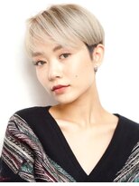 ミスグランディーヴィラス(Miss Grandee VILLAS)&nbsp;福岡小倉ツーブロックハイトーンホワイトブロンド