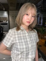 リム(LIM)&nbsp;ハイトーンベージュ