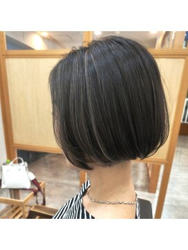 美容師 久保浦 効果的ハイライト