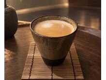 よろ家の雰囲気（ドリンクを飲みながら、ゆったりお過ごしください♪）