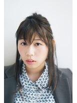 ディシェーレローブ(die Schere Lob) 【die Schere Lob】フェミニン×鎖骨ミディ