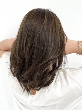 エアー 横浜(AIR) 【白髪もカバー!?】カラーで叶えるオシャレヘア