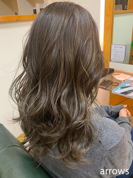 フィー 東川口店(fee) ナチュラルニュアンスハイライト