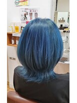 ヘアーアンドメイク ペリドット(hair&make Peridot)&nbsp;ウルフカット&アクリルカラー