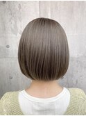 大人可愛い20代30代40代小顔ワンサイドショートボブ丸み前下がり