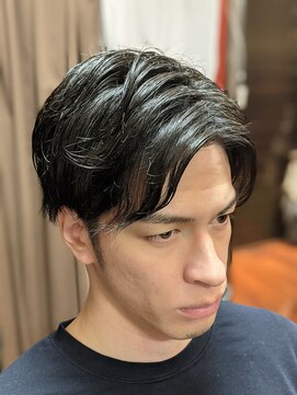 ヒロギンザ 新橋日比谷口店(HIRO GINZA) 大人のセンターパートスタイル