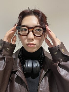 カイラ(KAILA) ミディアムパーマロングウルフレイヤーカットミディアムレイヤー