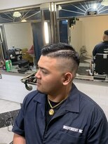 メリケンバーバーショップ フクオカ(MERICAN BARBERSHOP FUK)&nbsp;ハイライトマッシュパーマウルフアッシュブラック